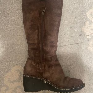 UGG Hartley Boots - size 7